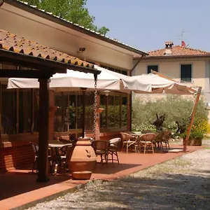 https://hotel-giuly.it-tuscanyhotel.com