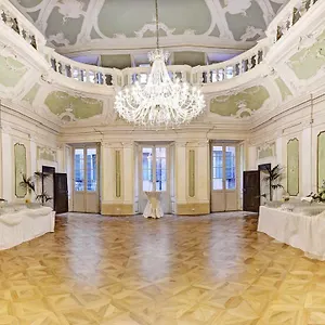 https://palazzo-de-vecchi.it-tuscanyhotel.com