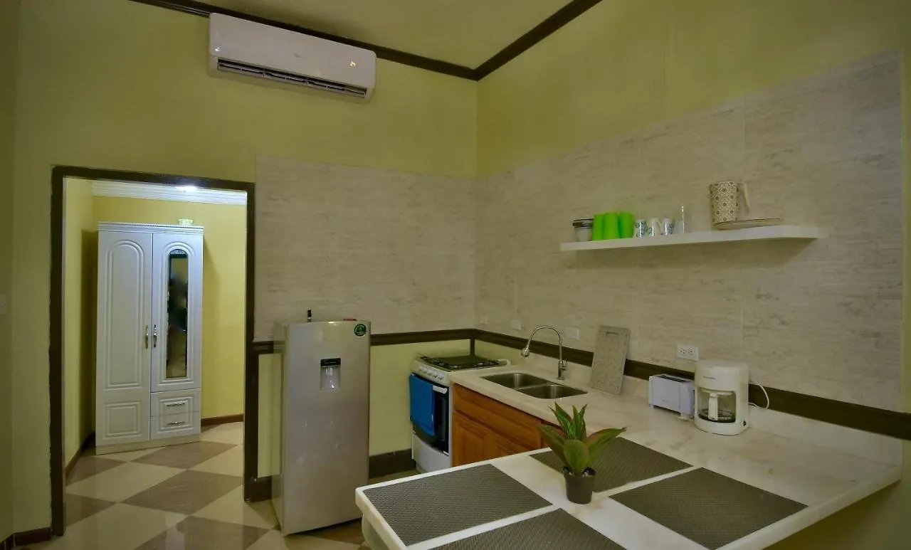 Pista Q Hostel And Apartments Oranjestad